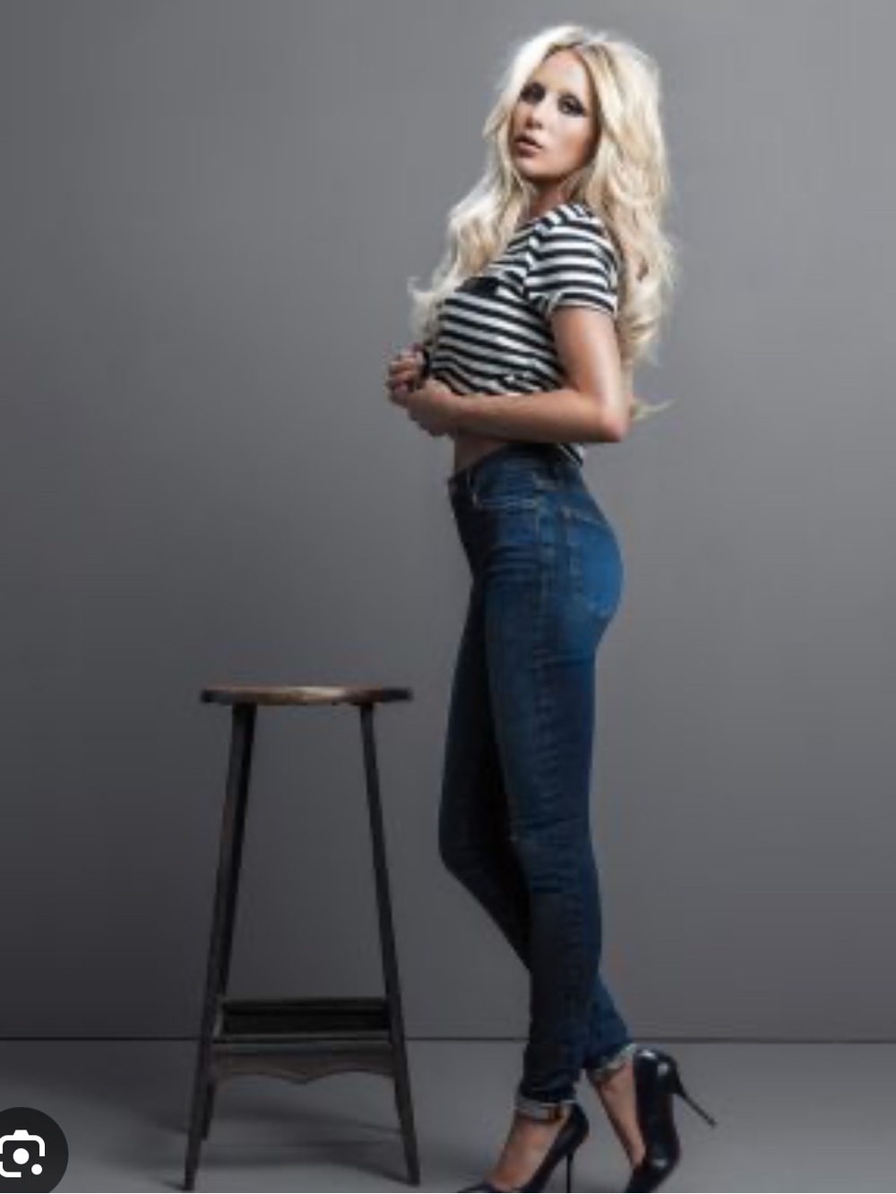 FRAME The Alix 24 Dark Wash High-Rise Skinny Jeans  Limited Edition